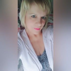 Meet your Posher, Alison